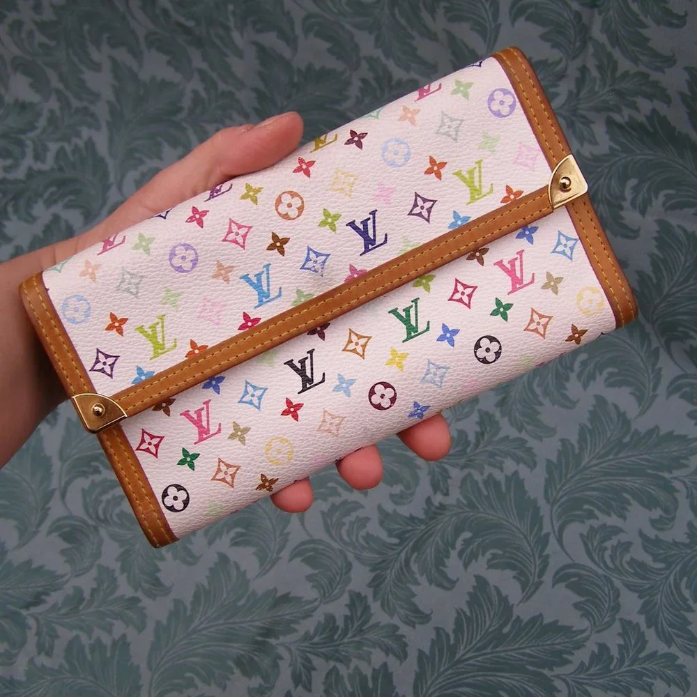 RARE Louis Vuitton x Murakami International Wallet EUC